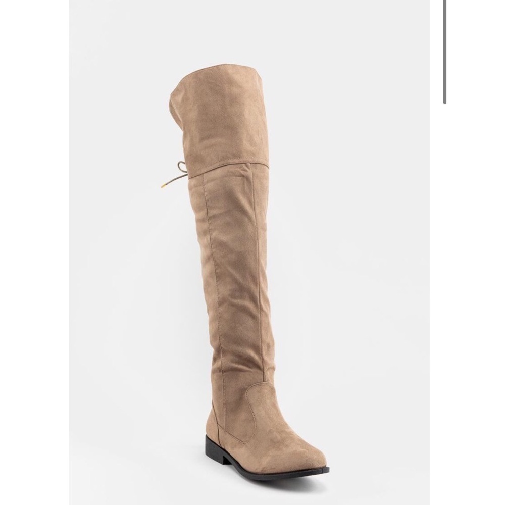NEW Qupid Zion tie back boots in taupe